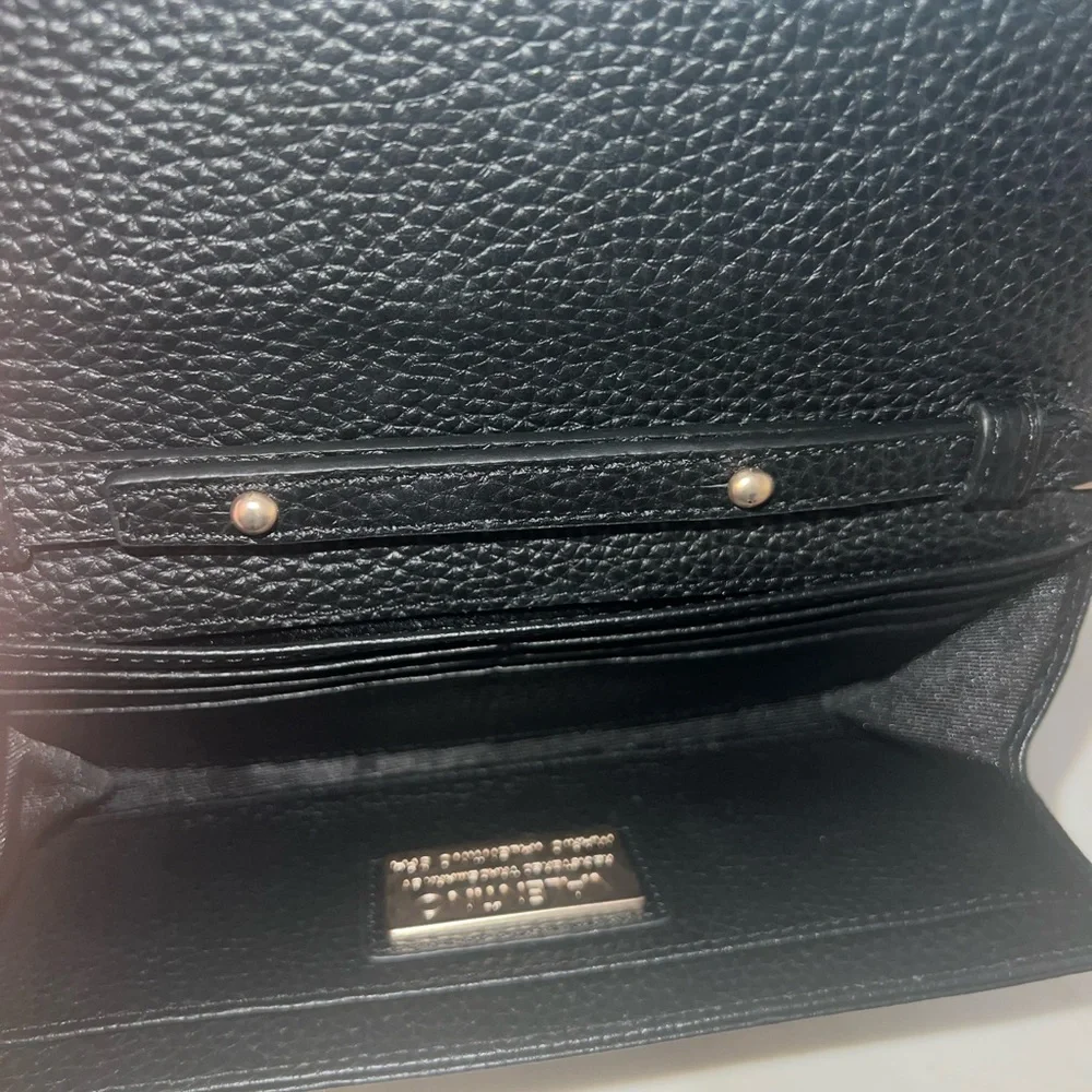 Black Valentino clutch bag with chain - Picture 3 of 3